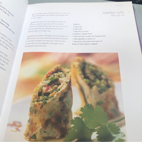 Thai Cooking The Food and the Lifestyle Judy Williams Hard Cover Book 2004 - Picture 9 of 11